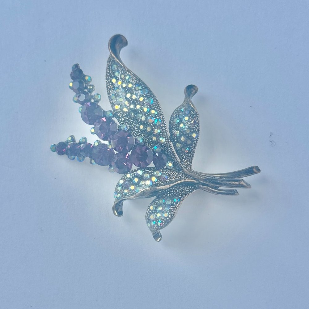 WOMENS BROOCH FLORAL DESIGN